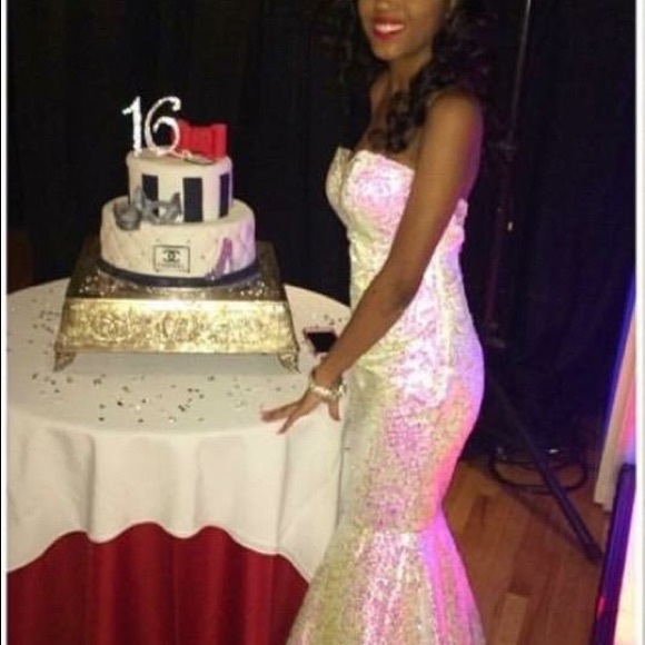 Mermaid sequin dress - Picture 1 of 3